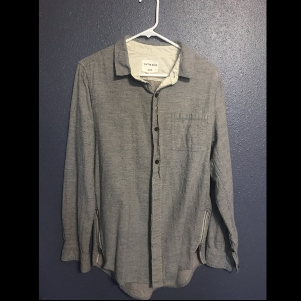 On The Byas Button Up